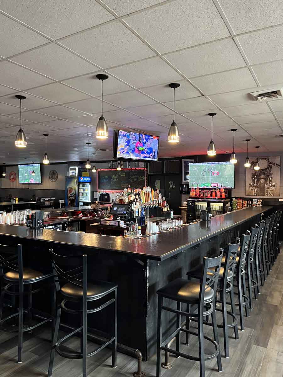 The bar and seating available at Ryders Roadhouse in Wisconsin Rapids, WI